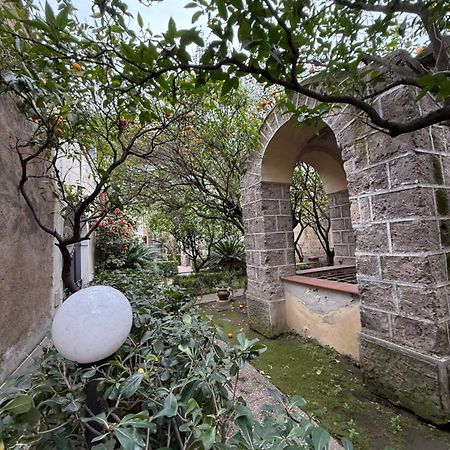 Апартаменты La Lanciolla Maddaloni Экстерьер фото