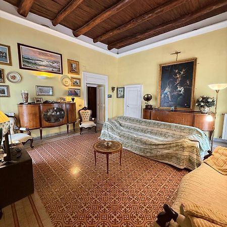 Апартаменты La Lanciolla Maddaloni Экстерьер фото